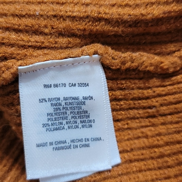 Pumpkin sweater - Picture 6 of 7